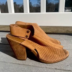 Open Toed High Heel Sandals